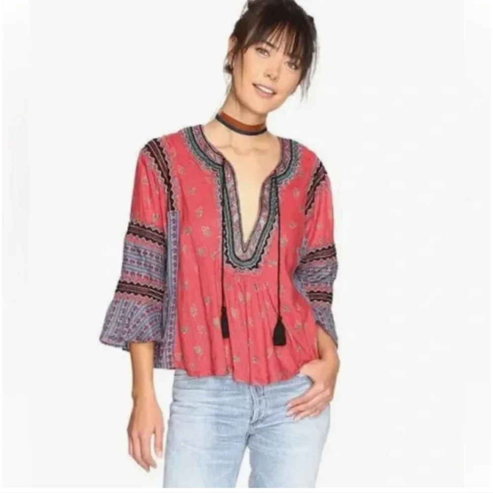 Boho V-Neck Tassel Peasant Top in Coral Mix - Picture 8 of 13